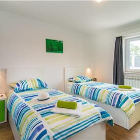 3 Bedroom Bungalow Villa with Pool in Istria, Sleeps 6